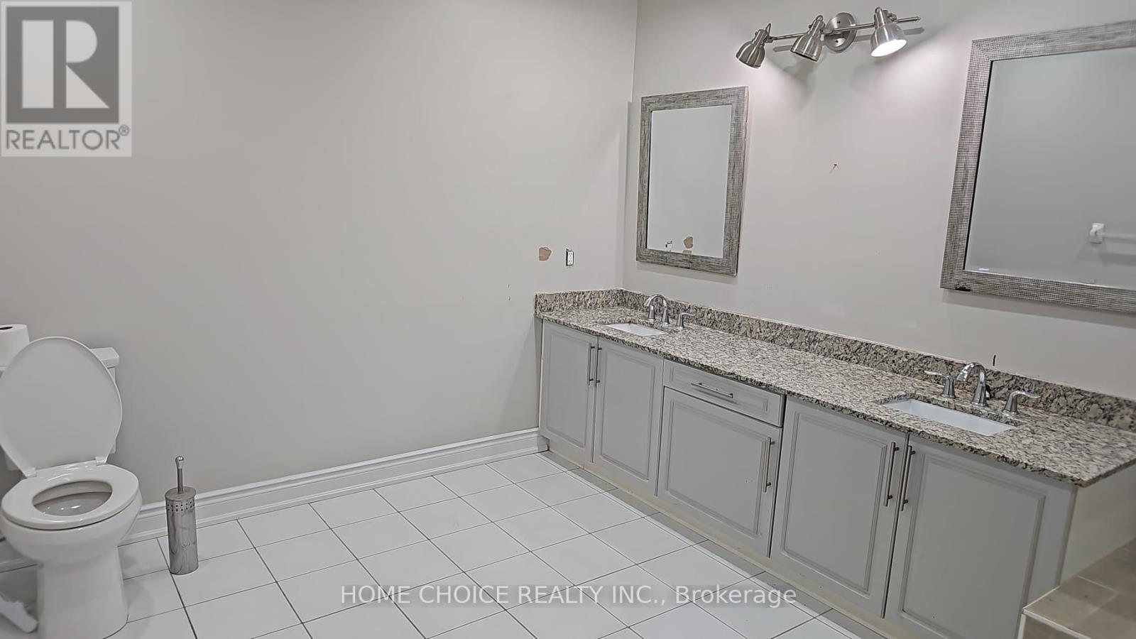 45 Livingston Drive W, Caledon, Ontario  L7C 1A1 - Photo 28 - W12640038