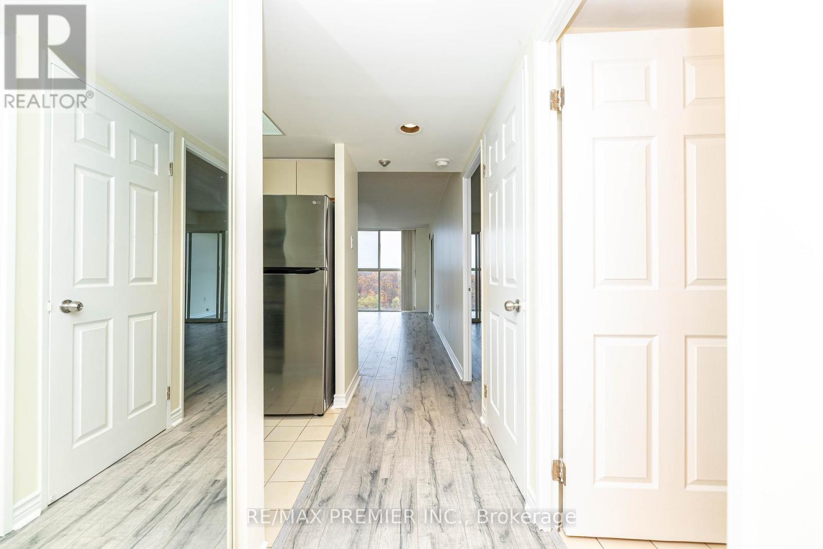 907 - 600 Rexdale Boulevard, Toronto, Ontario  M9W 6T4 - Photo 11 - W12642952