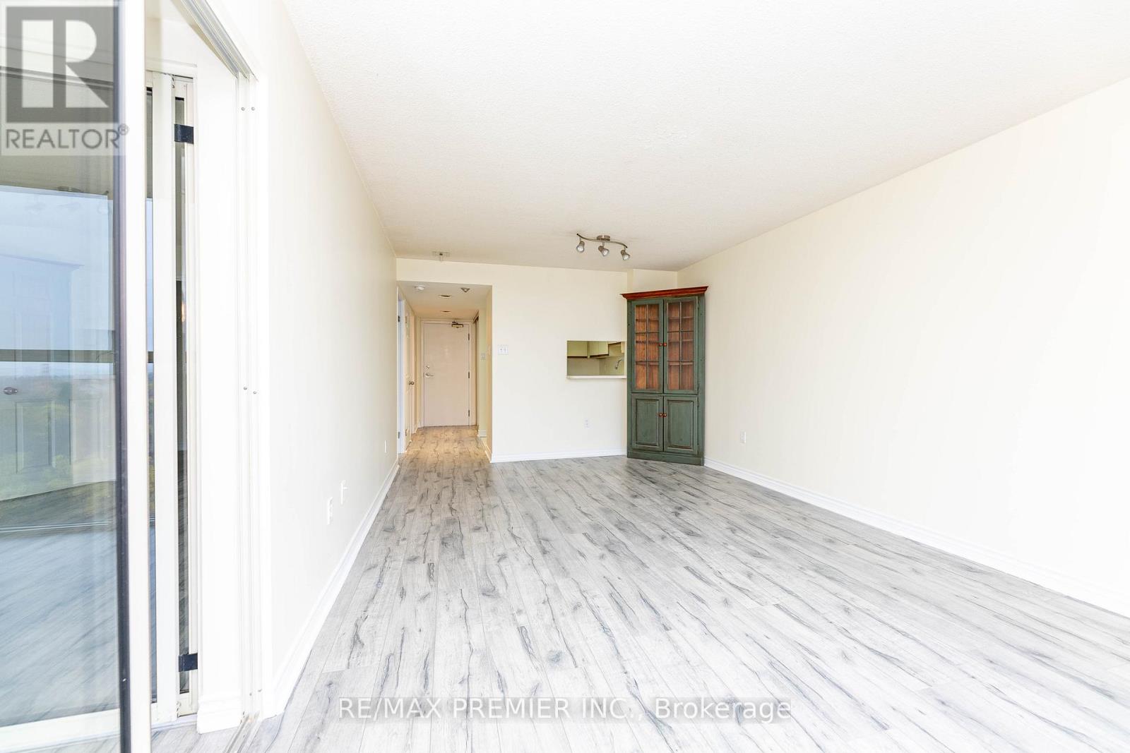 907 - 600 Rexdale Boulevard, Toronto, Ontario  M9W 6T4 - Photo 22 - W12642952