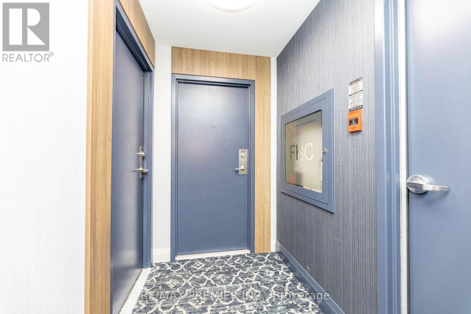 907 - 600 Rexdale Boulevard, Toronto, Ontario  M9W 6T4 - Photo 9 - W12642952