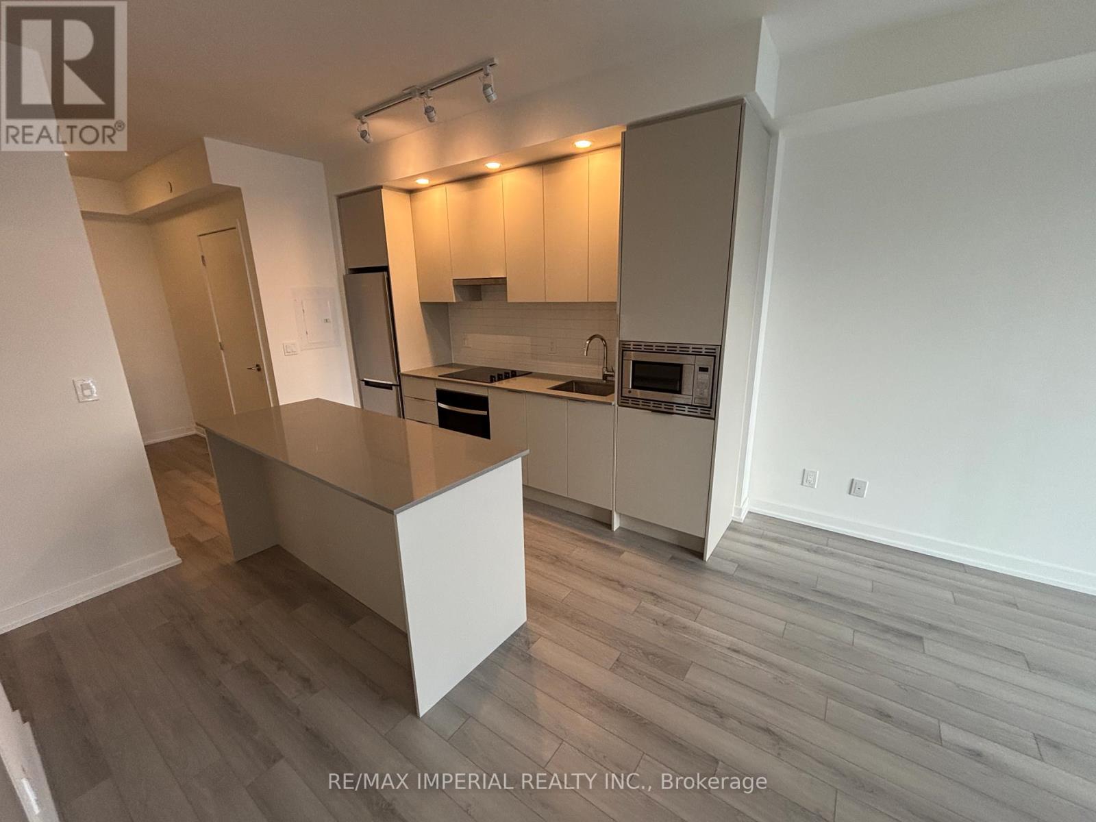 706 - 3071 Trafalgar Road, Oakville, Ontario  L6H 8C6 - Photo 10 - W12642988