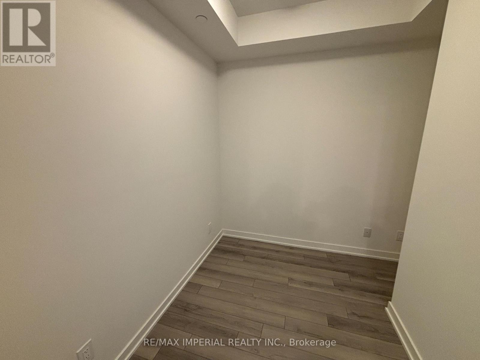 706 - 3071 Trafalgar Road, Oakville, Ontario  L6H 8C6 - Photo 11 - W12642988