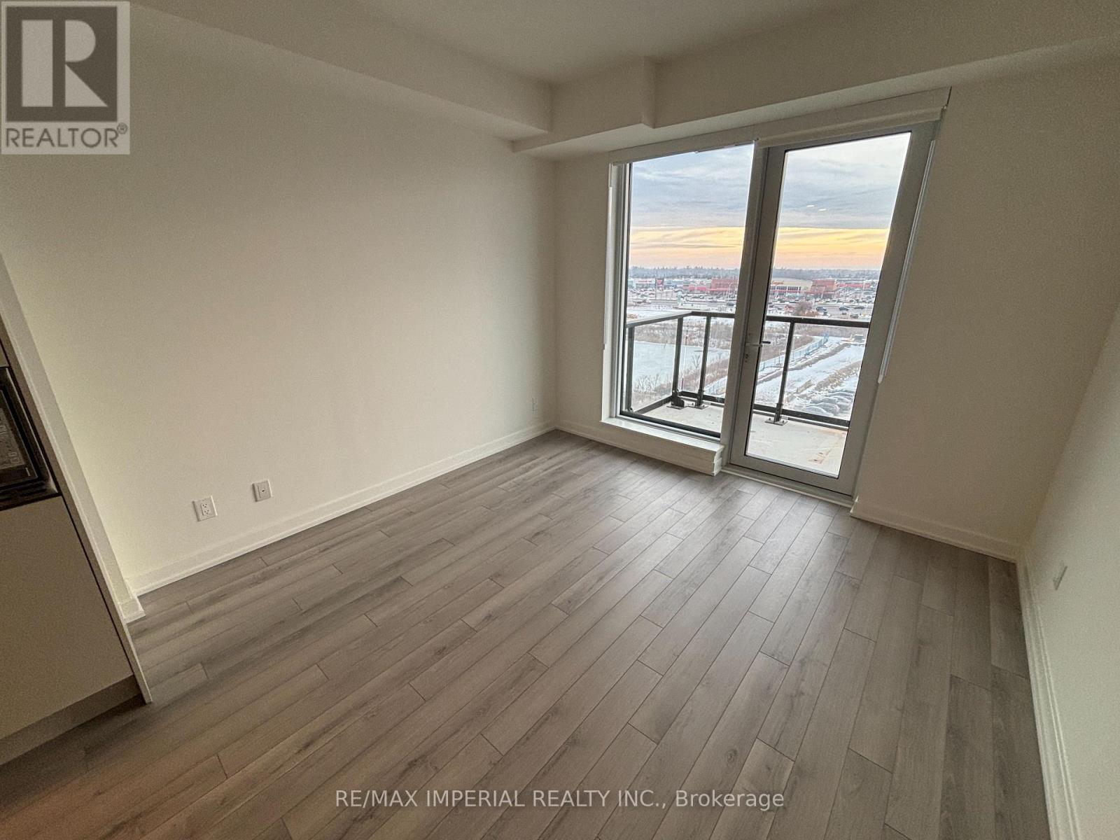 706 - 3071 Trafalgar Road, Oakville, Ontario  L6H 8C6 - Photo 13 - W12642988