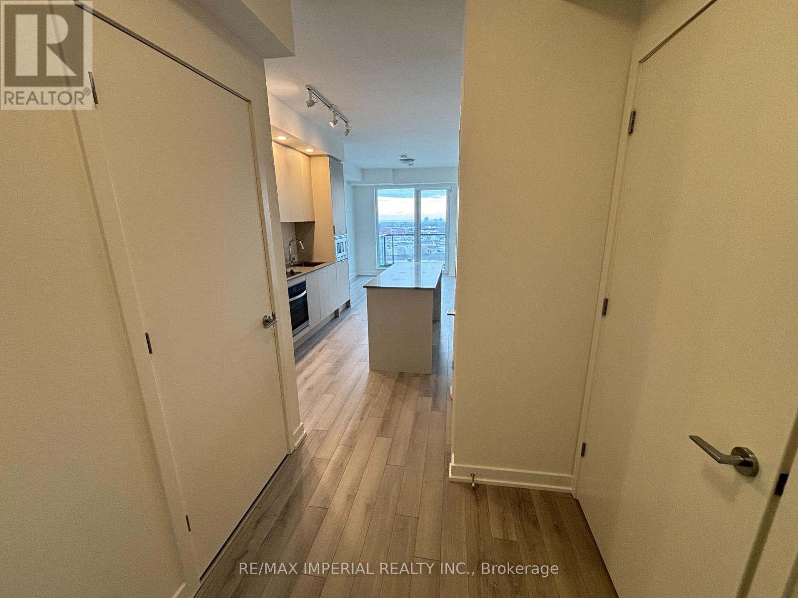 706 - 3071 Trafalgar Road, Oakville, Ontario  L6H 8C6 - Photo 6 - W12642988