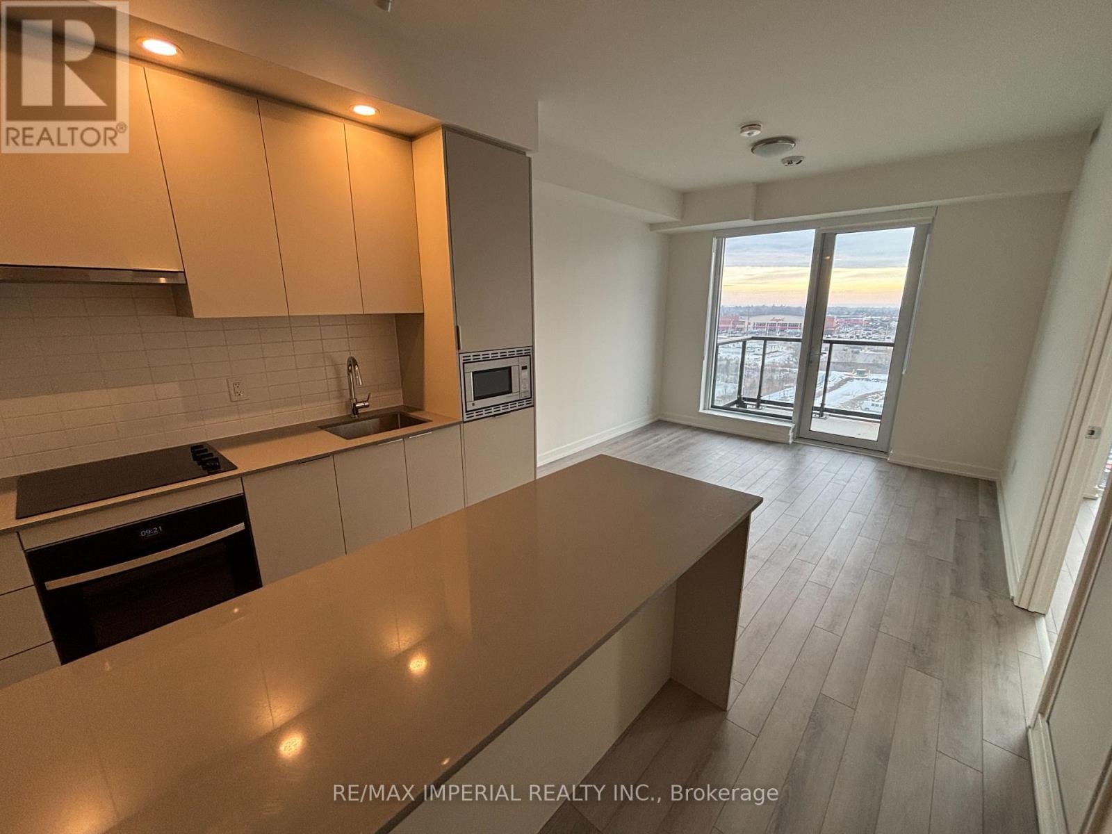 706 - 3071 Trafalgar Road, Oakville, Ontario  L6H 8C6 - Photo 8 - W12642988