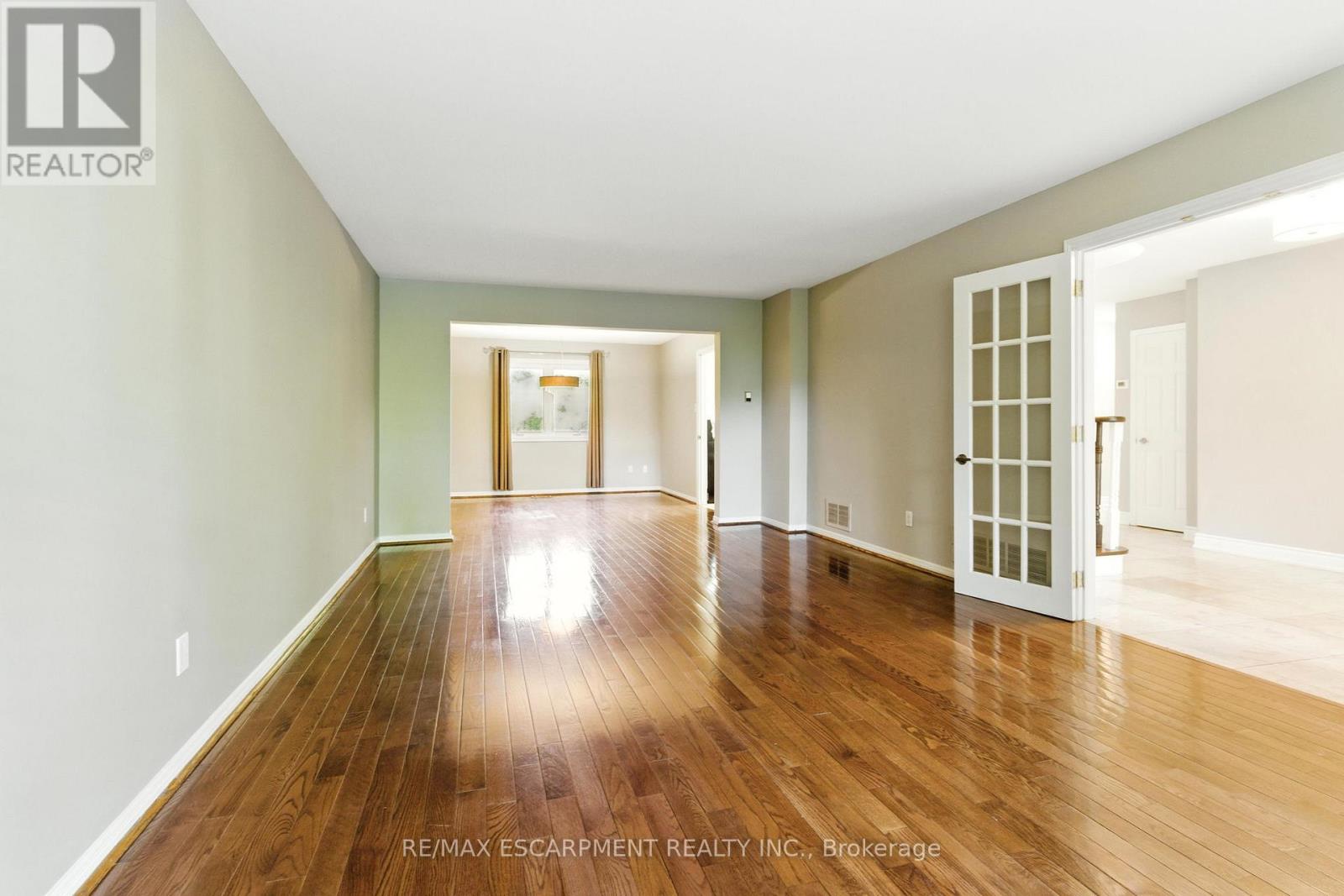 1624 Gallant Drive, Mississauga, Ontario  L5H 3S8 - Photo 15 - W12643000