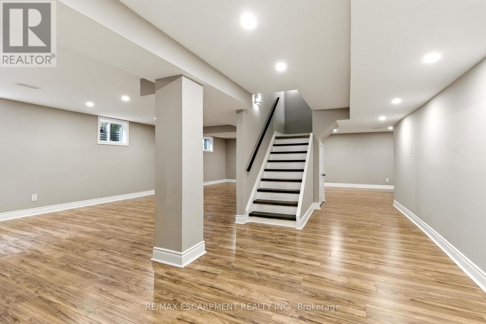 1624 Gallant Drive, Mississauga, Ontario  L5H 3S8 - Photo 33 - W12643000