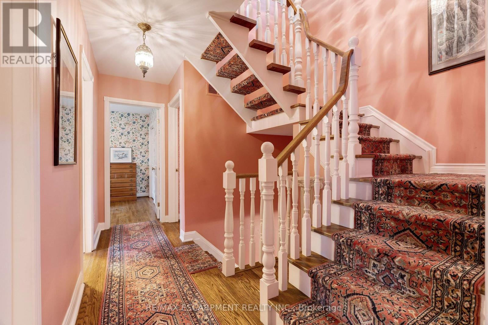 238 Penn Drive, Burlington, Ontario  L7N 2B8 - Photo 35 - W12643006