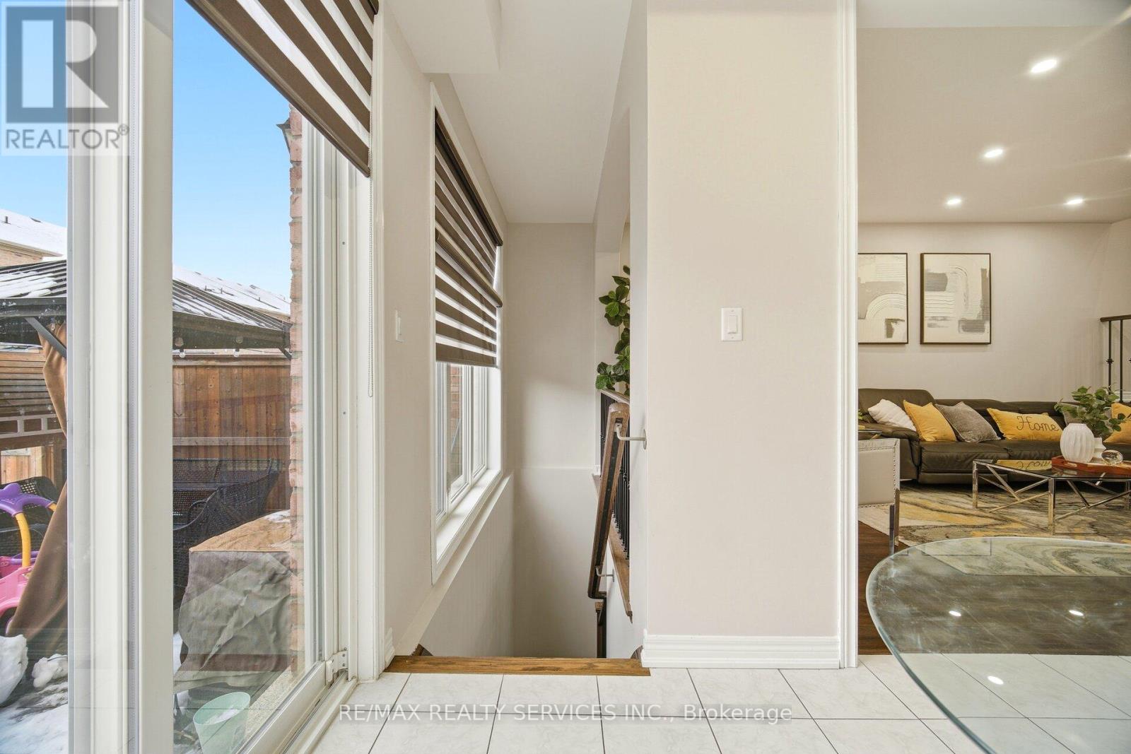 40 Abigail Crescent, Caledon, Ontario  L7C 4C7 - Photo 31 - W12643028