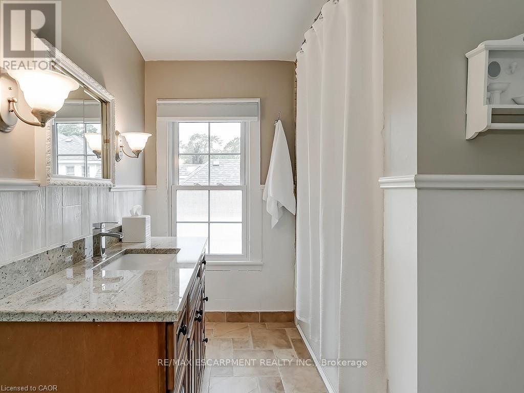 491 Pearl Street, Burlington, Ontario  L7R 2N4 - Photo 23 - W12643044