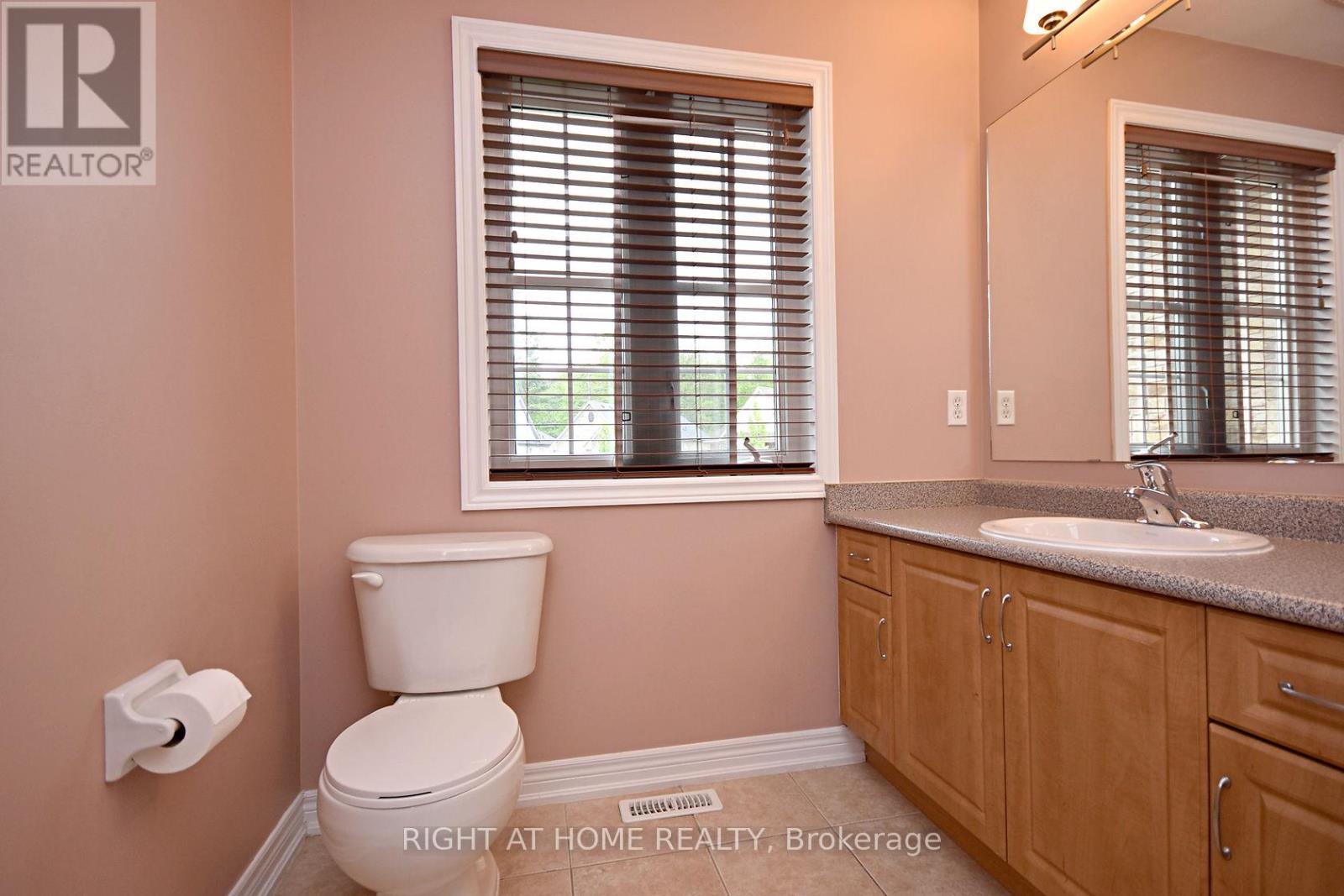 6612 Blackheath Ridge, Mississauga, Ontario  L5W 1Z7 - Photo 15 - W12643066