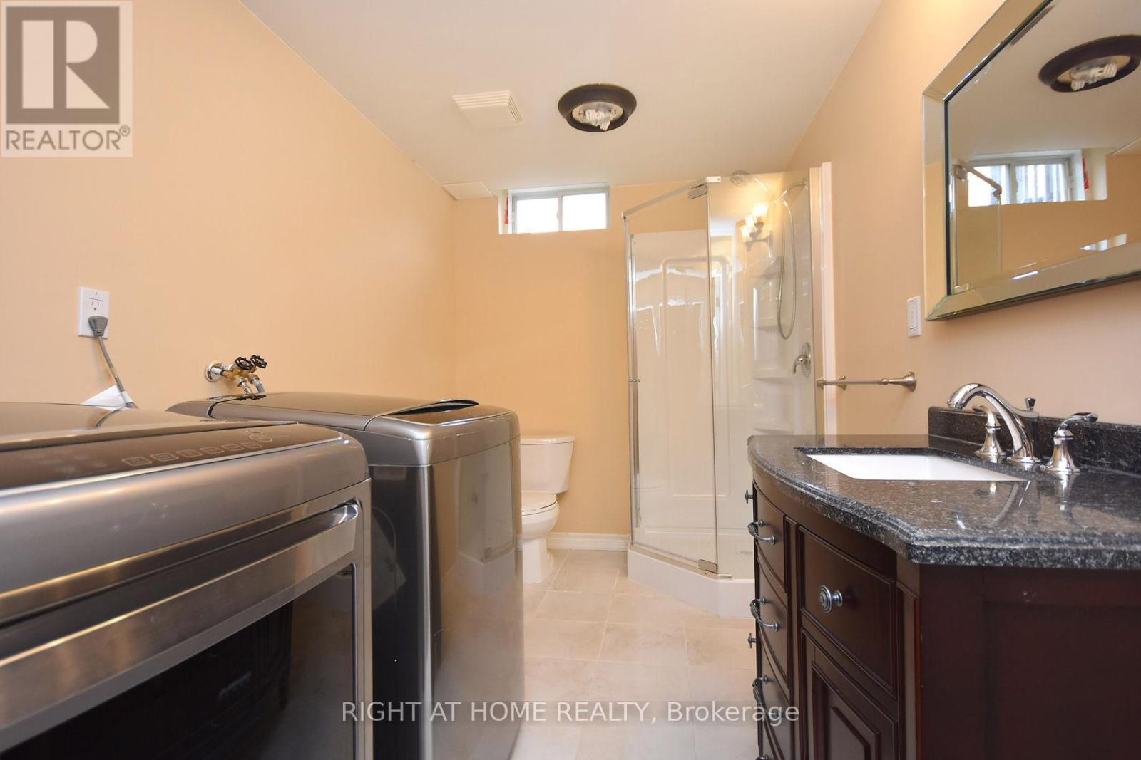 6612 Blackheath Ridge, Mississauga, Ontario  L5W 1Z7 - Photo 18 - W12643066