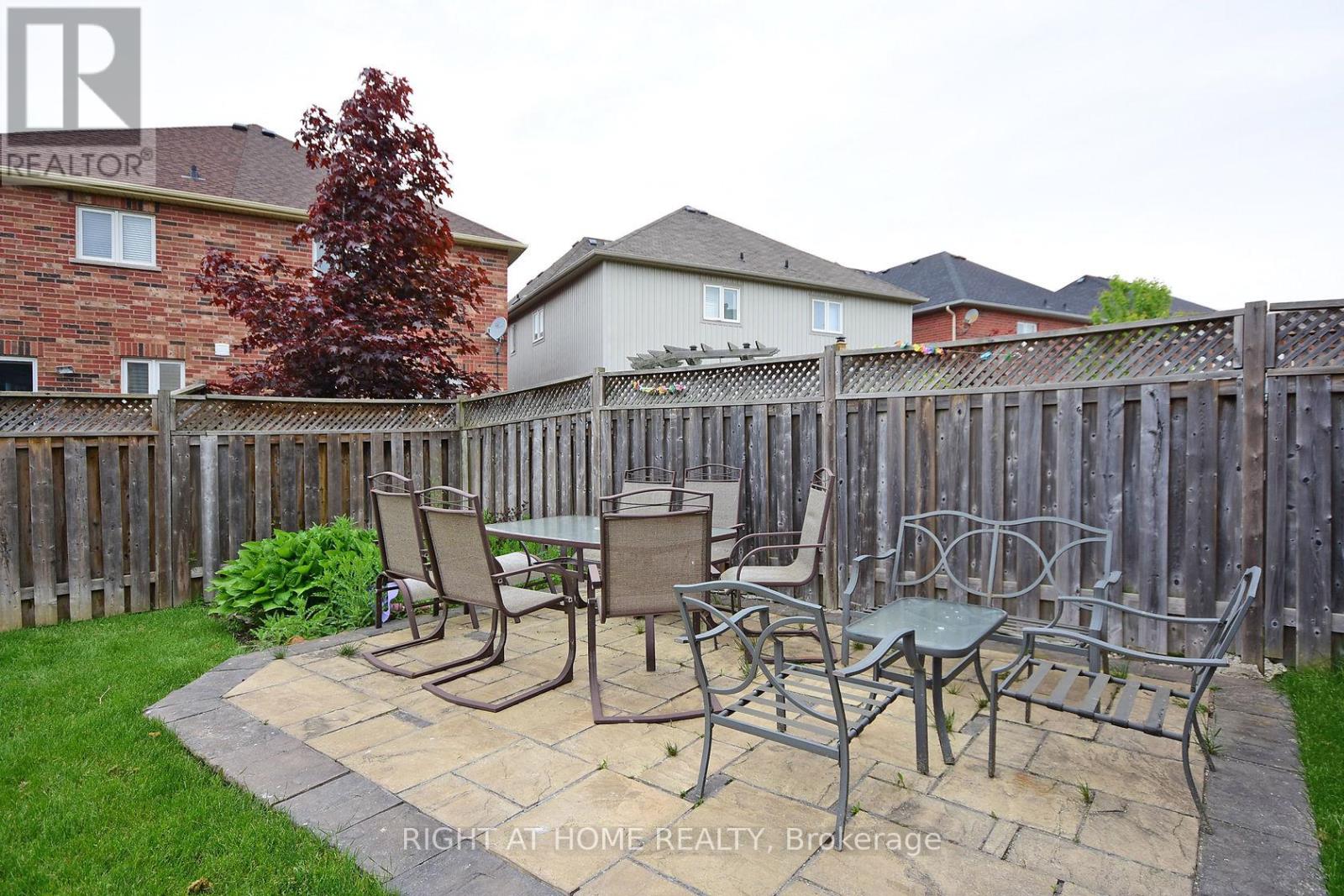 6612 Blackheath Ridge, Mississauga, Ontario  L5W 1Z7 - Photo 20 - W12643066