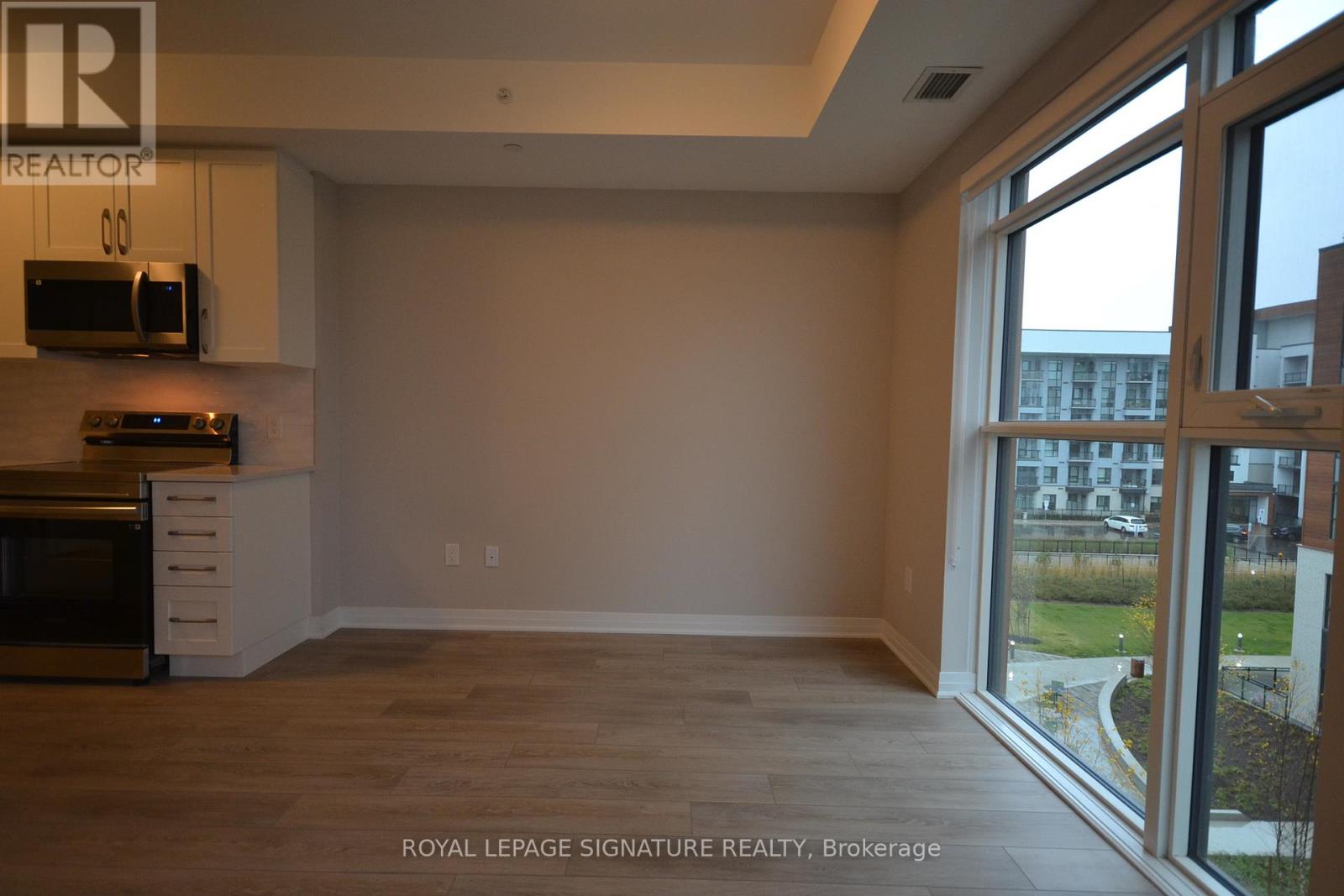 420 - 480 Gordon Krantz Avenue, Milton, Ontario  L9E 1Z4 - Photo 9 - W12643076