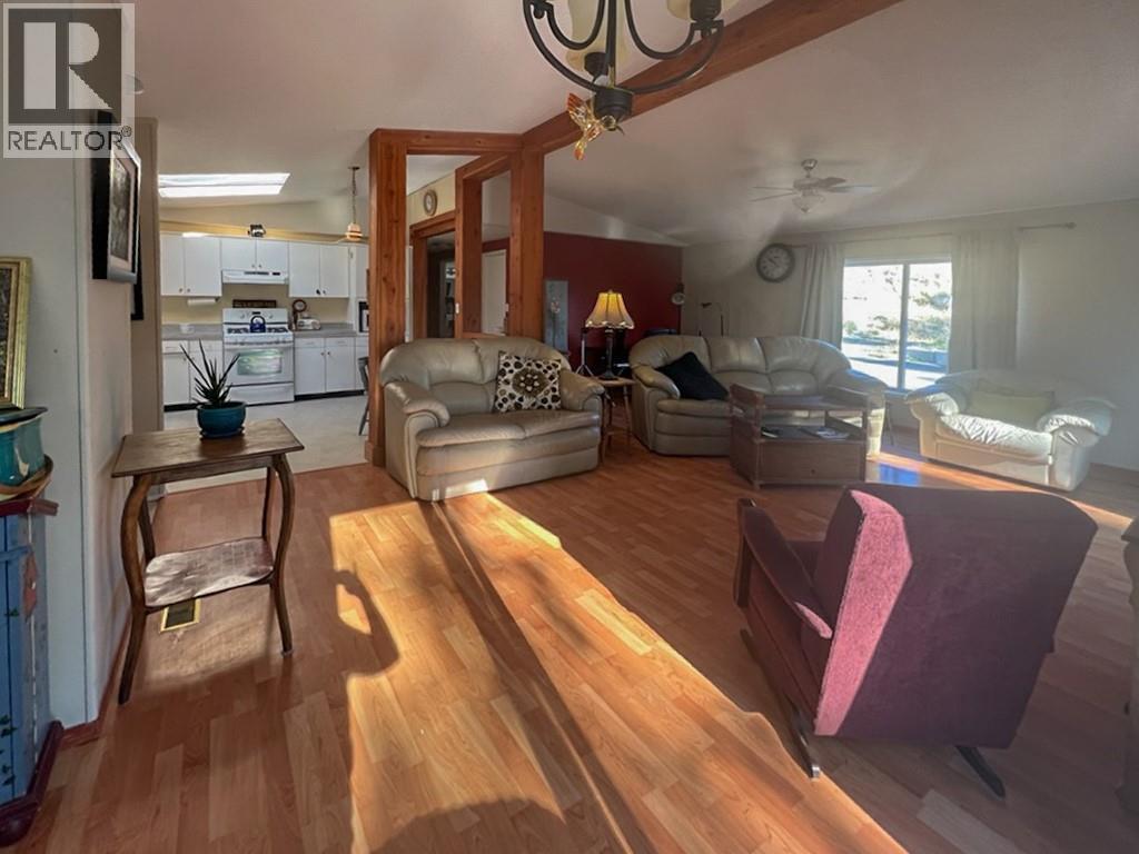 1401 Nicola Avenue Unit# 18, Merritt, British Columbia  V1K 1L8 - Photo 2 - 10371169