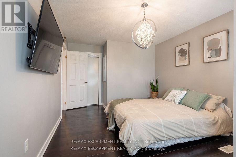 141 Voyager Pass, Hamilton, Ontario  L0R 1C0 - Photo 21 - X12642972