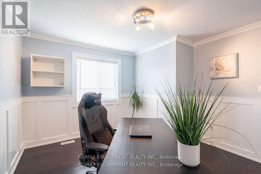 141 Voyager Pass, Hamilton, Ontario  L0R 1C0 - Photo 27 - X12642972