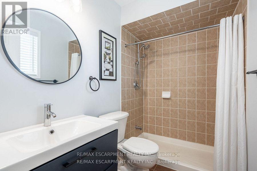 141 Voyager Pass, Hamilton, Ontario  L0R 1C0 - Photo 30 - X12642972