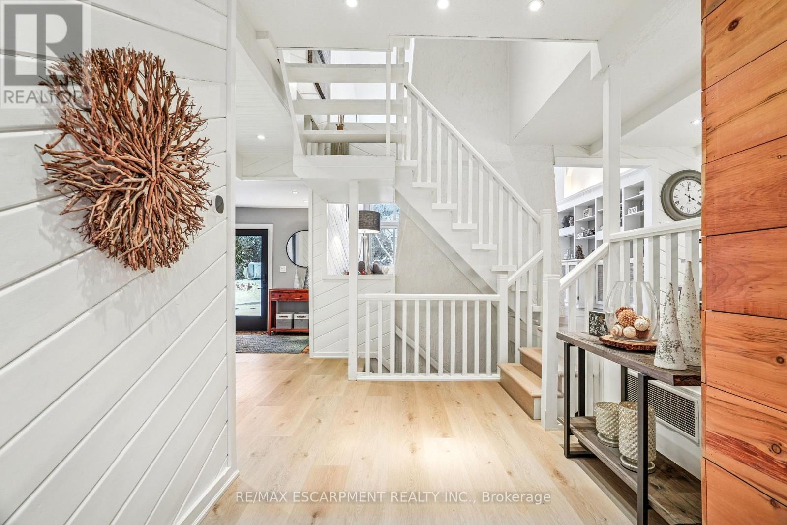 144 Carmichael Crescent, Blue Mountains, Ontario  L9Y 0R3 - Photo 23 - X12642990