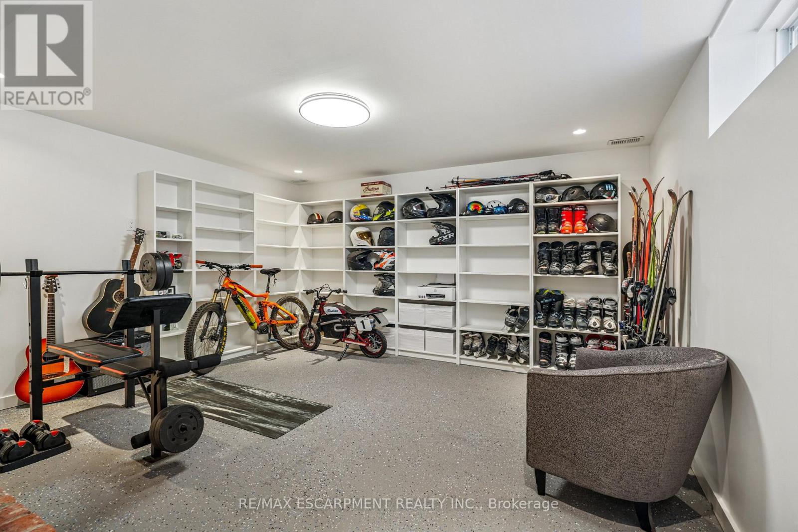 144 Carmichael Crescent, Blue Mountains, Ontario  L9Y 0R3 - Photo 34 - X12642990