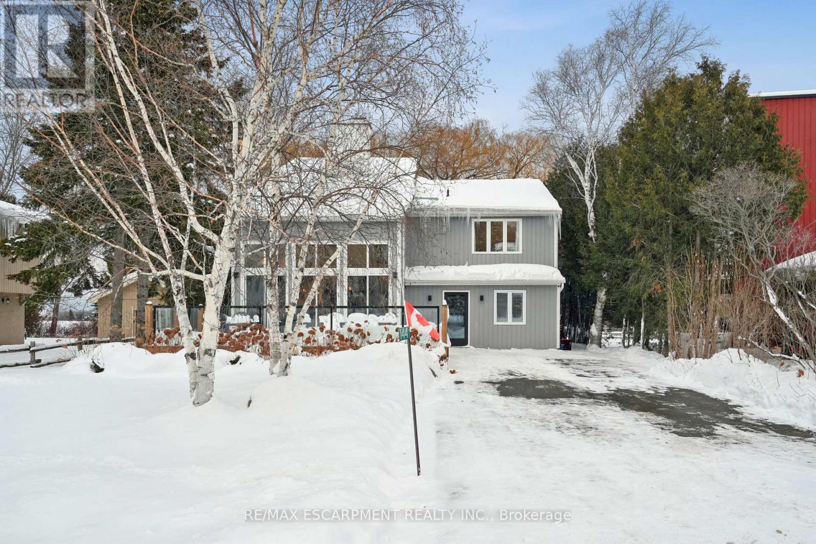 144 Carmichael Crescent, Blue Mountains, Ontario  L9Y 0R3 - Photo 4 - X12642990