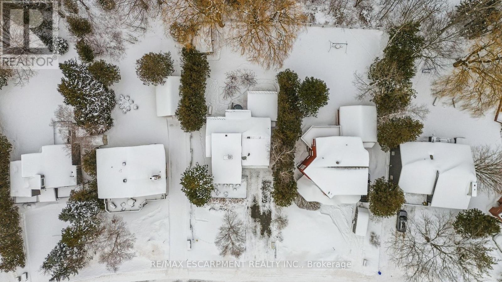 144 Carmichael Crescent, Blue Mountains, Ontario  L9Y 0R3 - Photo 46 - X12642990