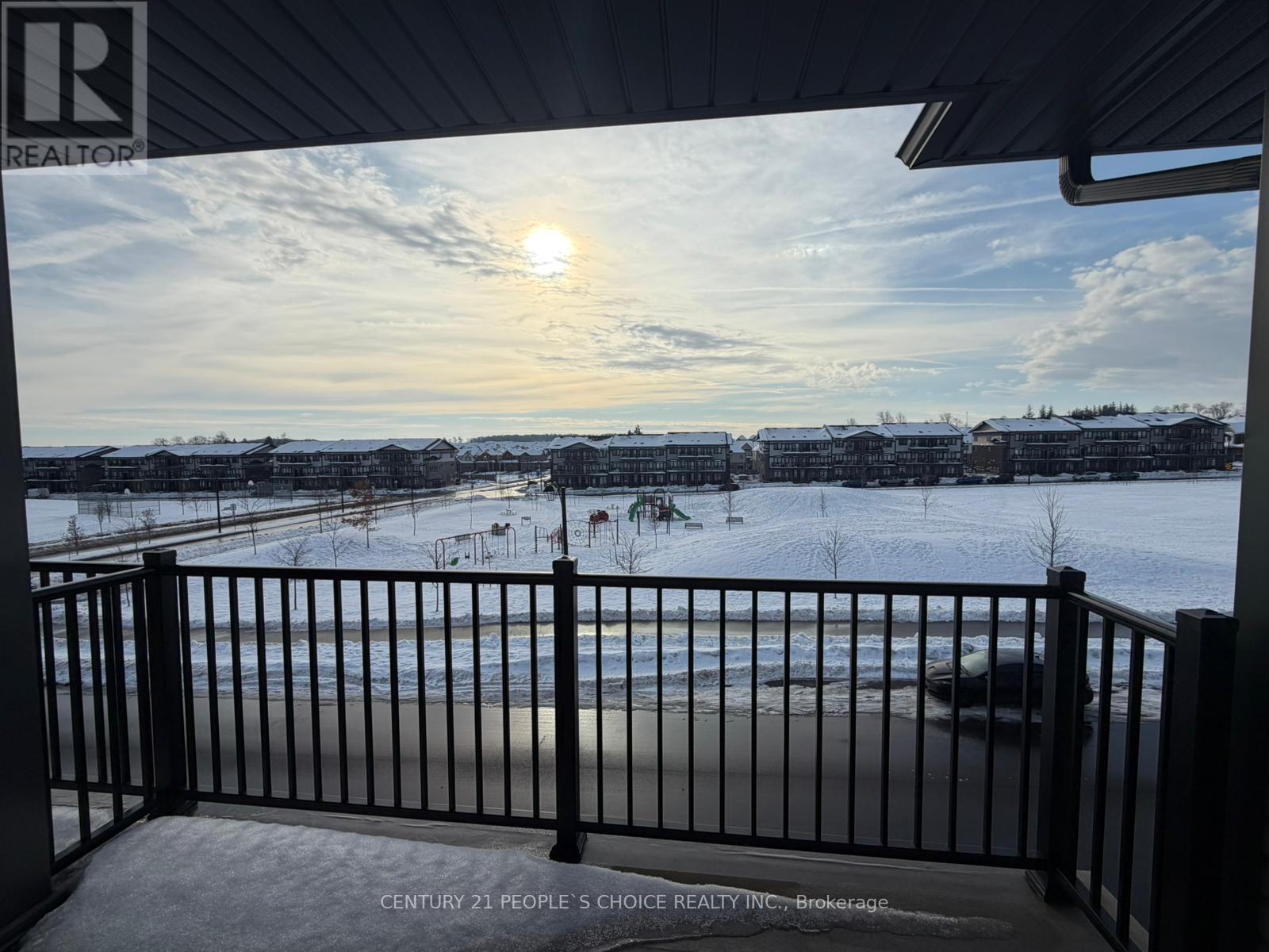 66 Oat Lane, Kitchener, Ontario  N2R 1R7 - Photo 11 - X12643048