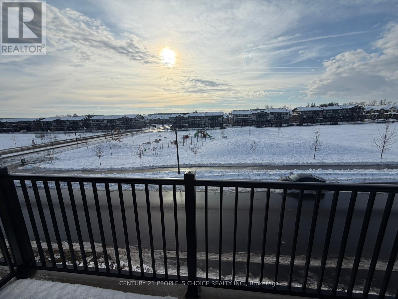 66 Oat Lane, Kitchener, Ontario  N2R 1R7 - Photo 13 - X12643048