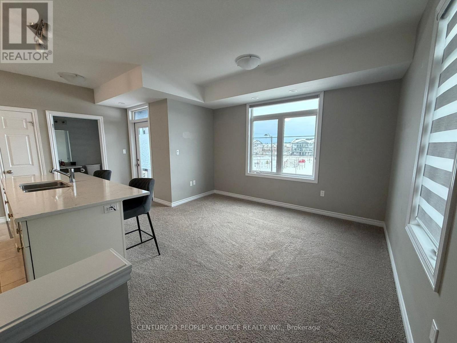 66 Oat Lane, Kitchener, Ontario  N2R 1R7 - Photo 2 - X12643048