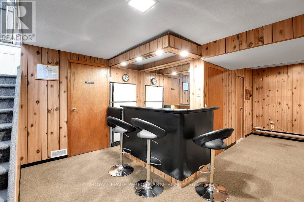 456 Blake Boulevard, Ottawa, Ontario  K1K 1B1 - Photo 17 - X12642156