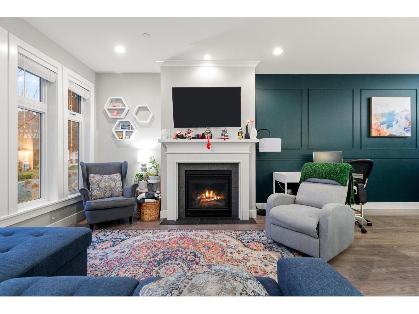 5418 Dolly Varden Lane, Garrison Crossing, Chilliwack, British Columbia  V2R 0Z5 - Photo 3 - R3074511