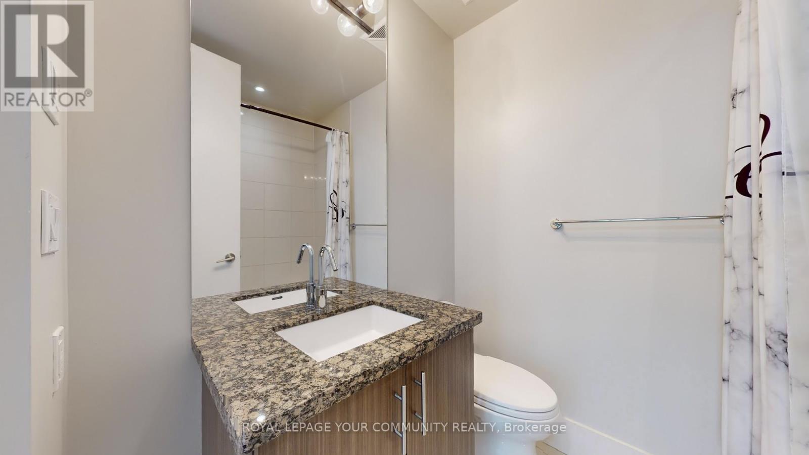 508 - 39 Queens Quay E, Toronto, Ontario  M5E 0A5 - Photo 17 - C12642730
