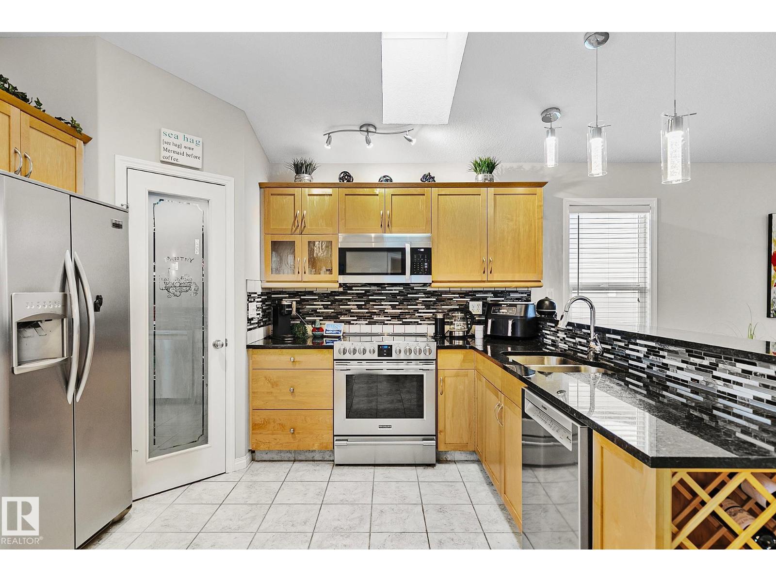 1035 Macewan Cl Sw, Edmonton, Alberta  T6W 1K2 - Photo 14 - E4468395