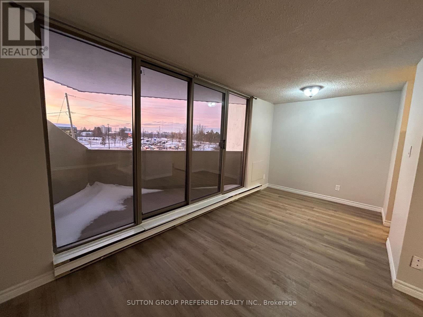 212 - 1103 Jalna Boulevard, London South, Ontario  N6E 2W8 - Photo 5 - X12643120