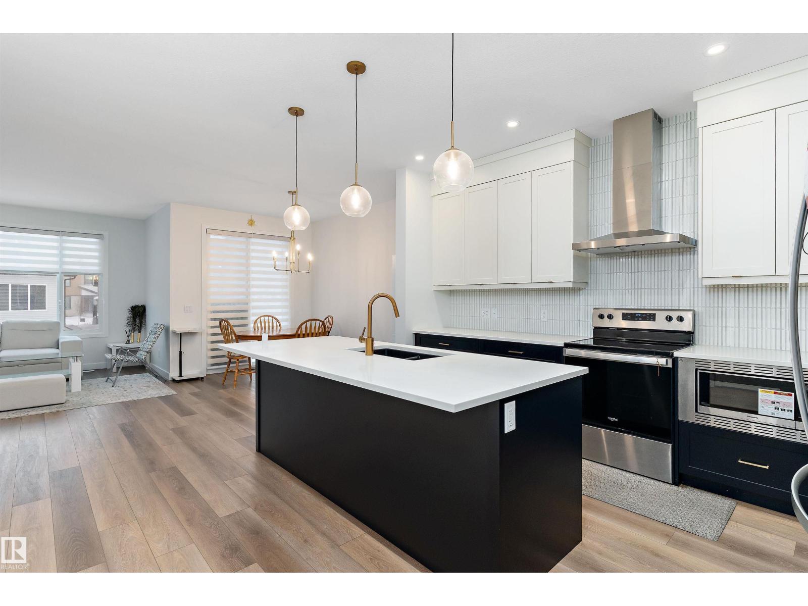 3543 Erlanger Link Nw, Edmonton, Alberta  T6M 1J5 - Photo 6 - E4468409