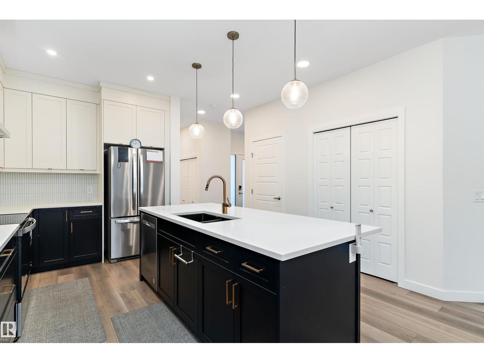 3543 Erlanger Link Nw, Edmonton, Alberta  T6M 1J5 - Photo 9 - E4468409