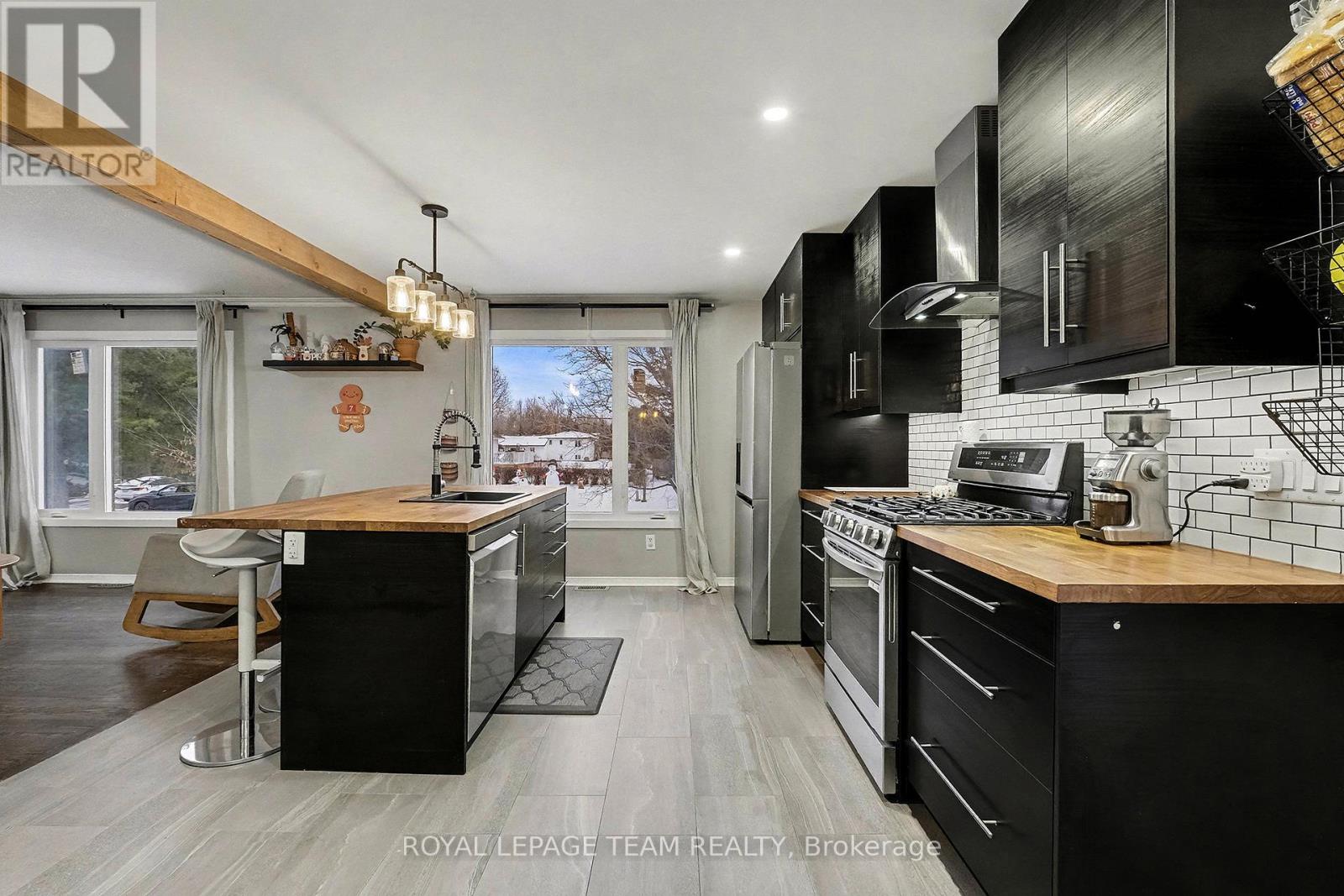 3229 Wild Cherry Drive, Ottawa, Ontario  K0A 2W0 - Photo 10 - X12643132