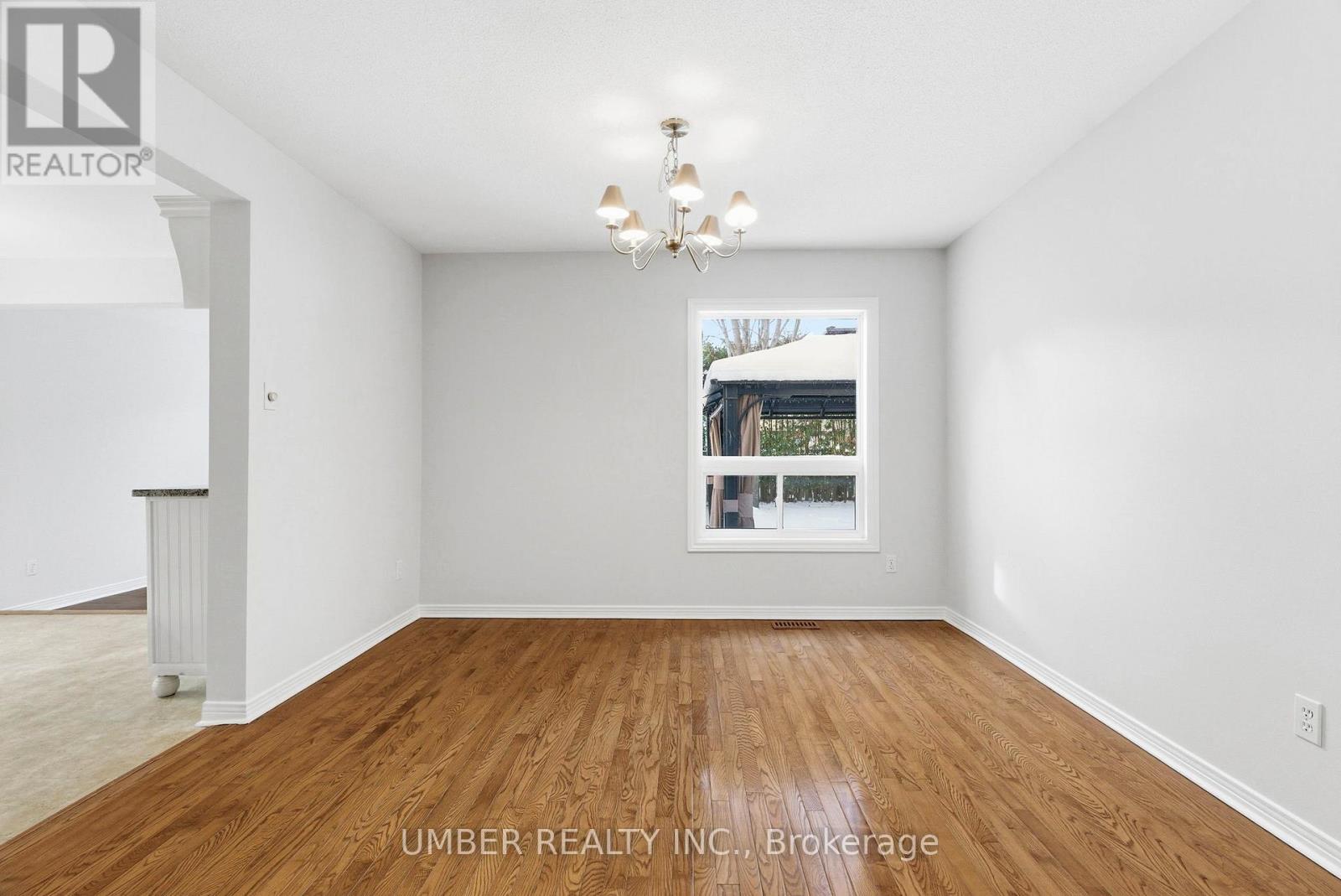 75 Armagh Way, Ottawa, Ontario  K2J 4C1 - Photo 11 - X12643134