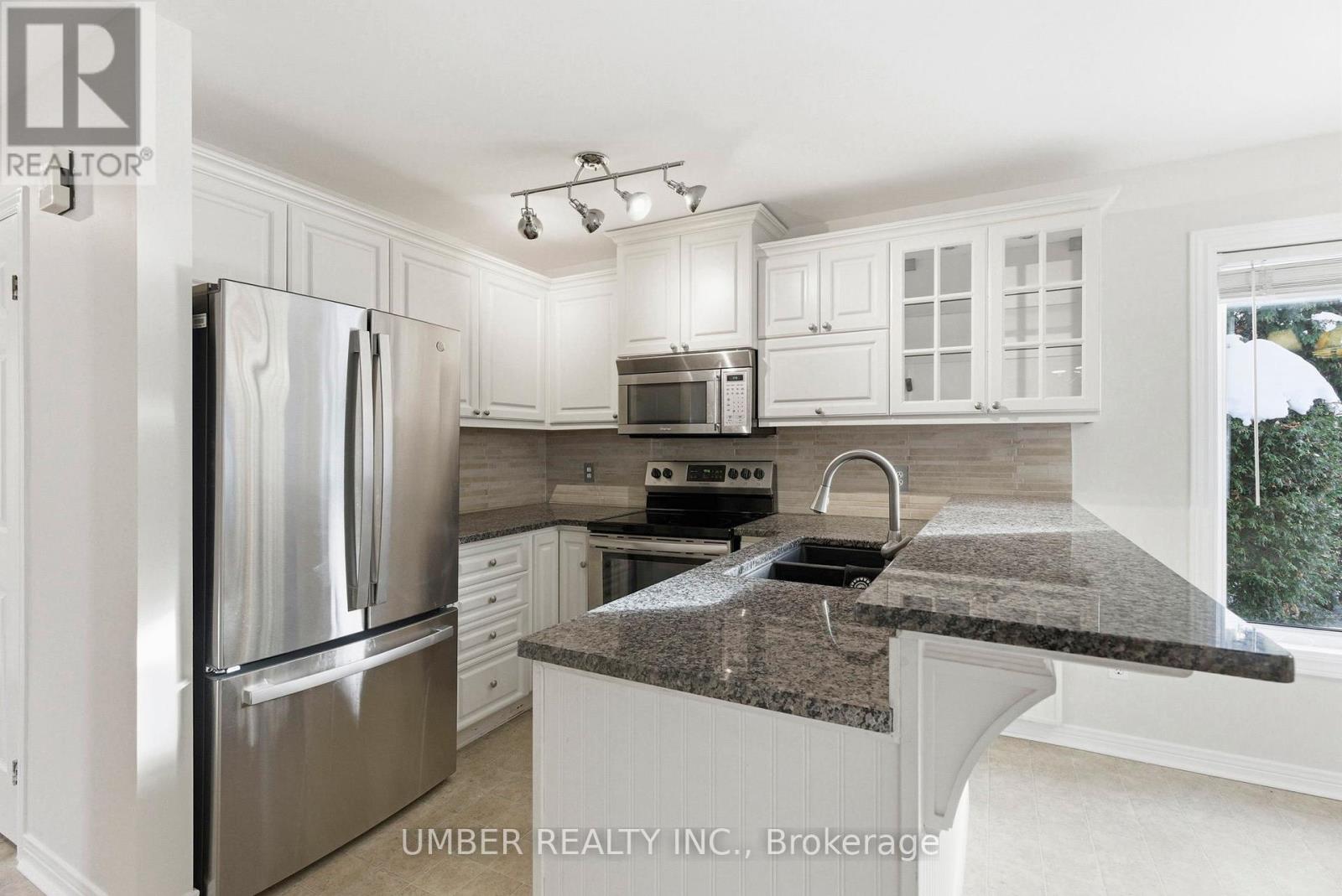 75 Armagh Way, Ottawa, Ontario  K2J 4C1 - Photo 13 - X12643134