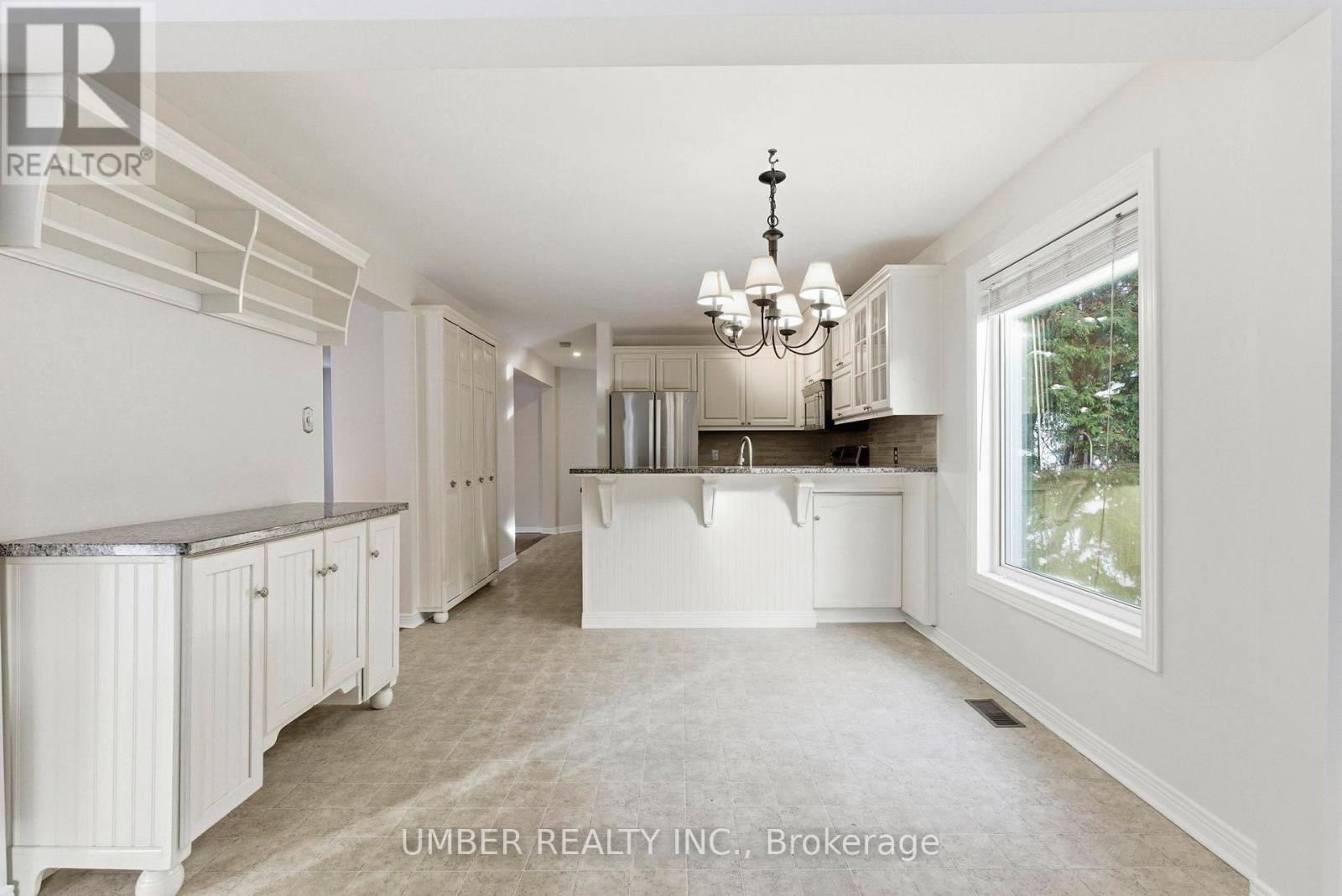 75 Armagh Way, Ottawa, Ontario  K2J 4C1 - Photo 14 - X12643134