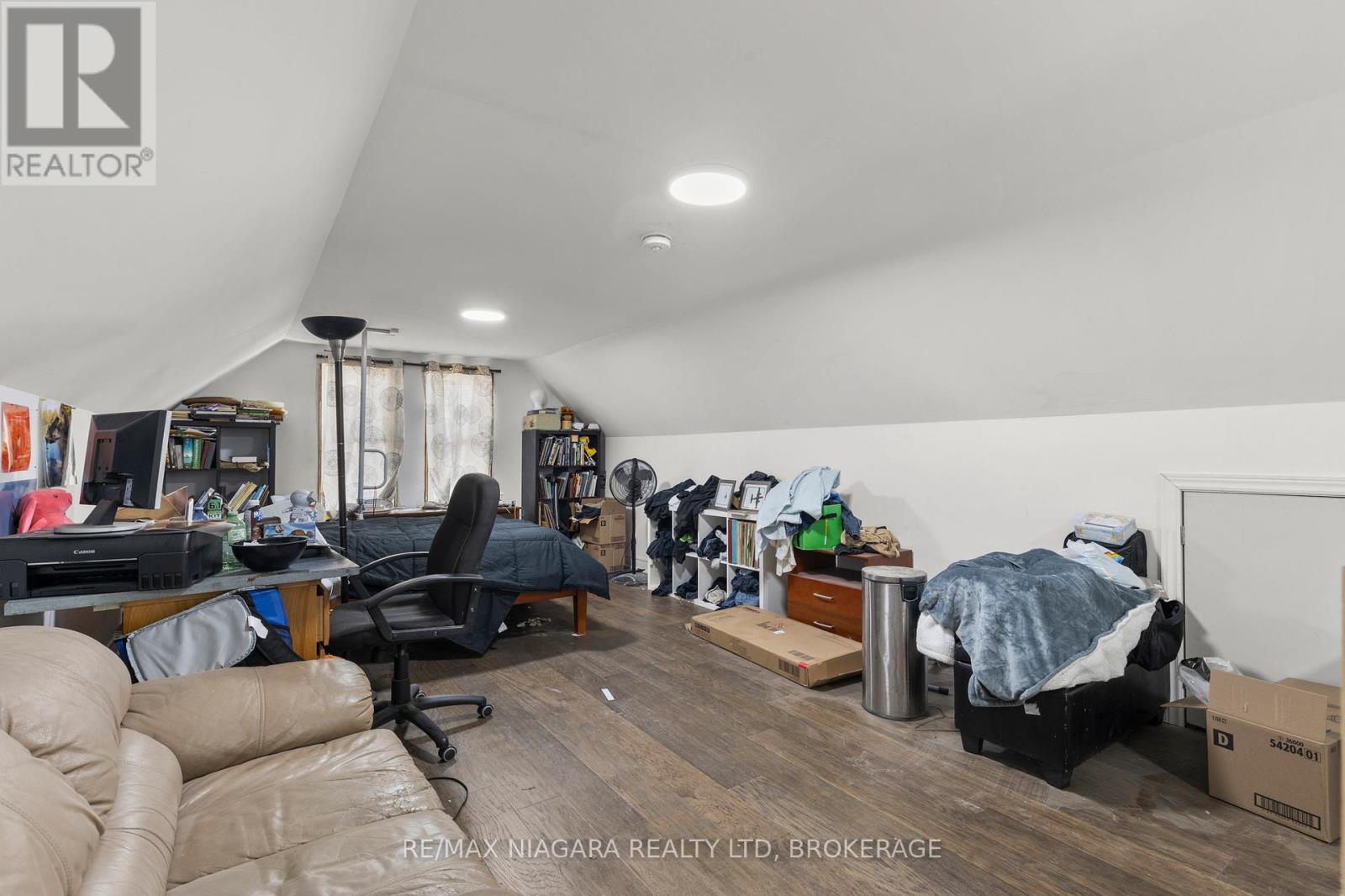 362 Carlton Street, St. Catharines, Ontario  L2M 4W5 - Photo 13 - X12643108