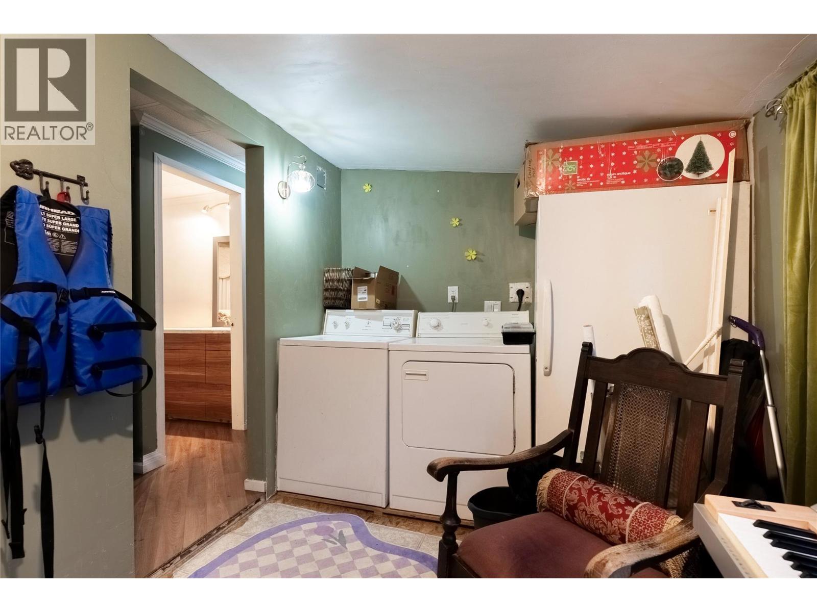 2 Topaz Crescent, Logan Lake, British Columbia  V0K 1W0 - Photo 14 - 10371378