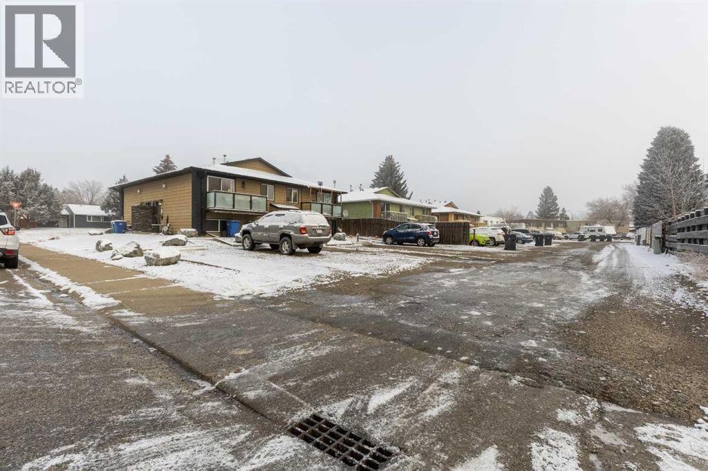 4, 1701 St Edward Boulevard N, Lethbridge, Alberta  T1H 1X2 - Photo 4 - A2272580