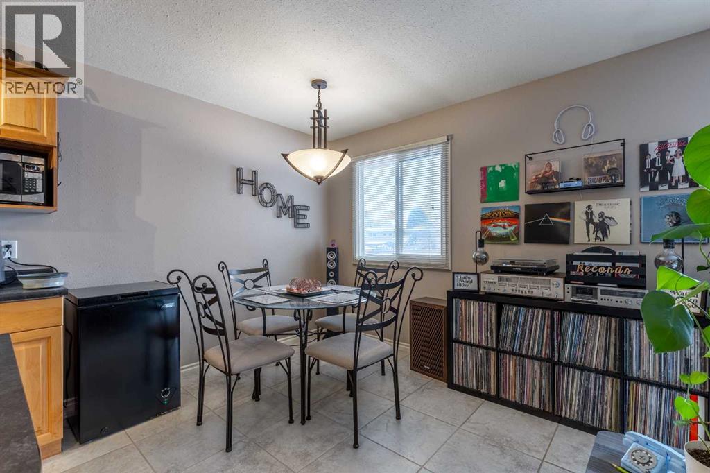 4, 1701 St Edward Boulevard N, Lethbridge, Alberta  T1H 1X2 - Photo 14 - A2272580