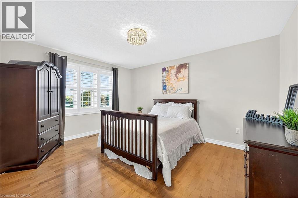 3 Sasha Court, Stoney Creek, Ontario  L8E 0A3 - Photo 35 - 40772879