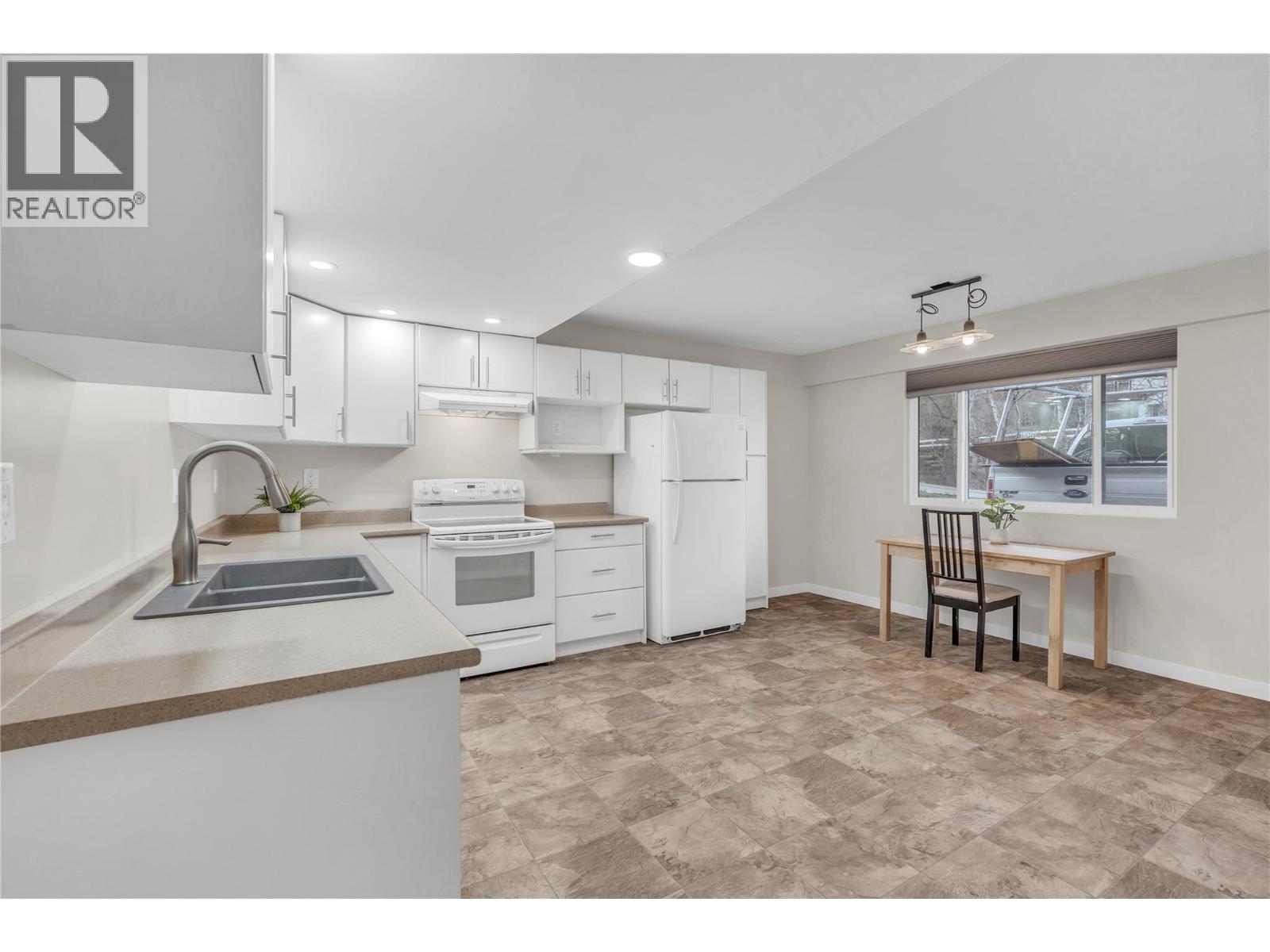 7111 Peach Orchard Road, Summerland, British Columbia  V0H 1Z6 - Photo 19 - 10370700