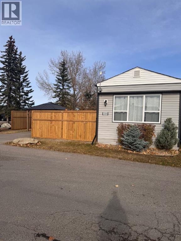 230, 6220 17 Avenue SE, Calgary, Alberta