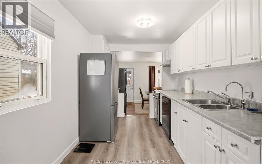 1125 Lena Avenue, Windsor, Ontario  N9C 3K5 - Photo 9 - 25031897