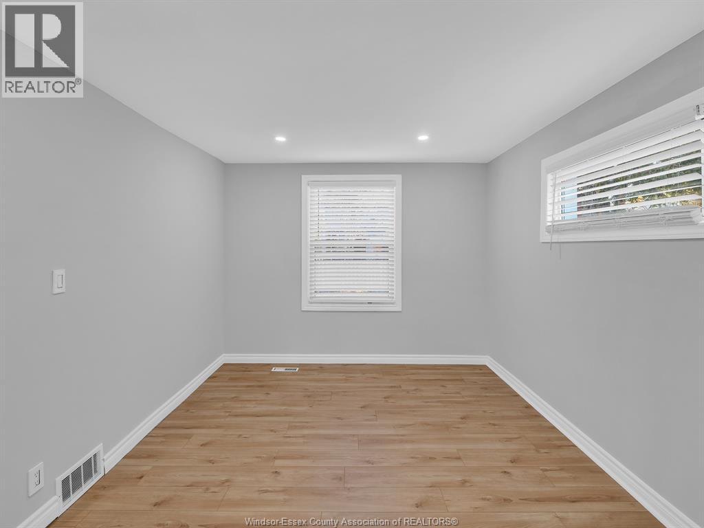 380 Rankin Avenue, Windsor, Ontario  N9B 2R7 - Photo 11 - 25031894