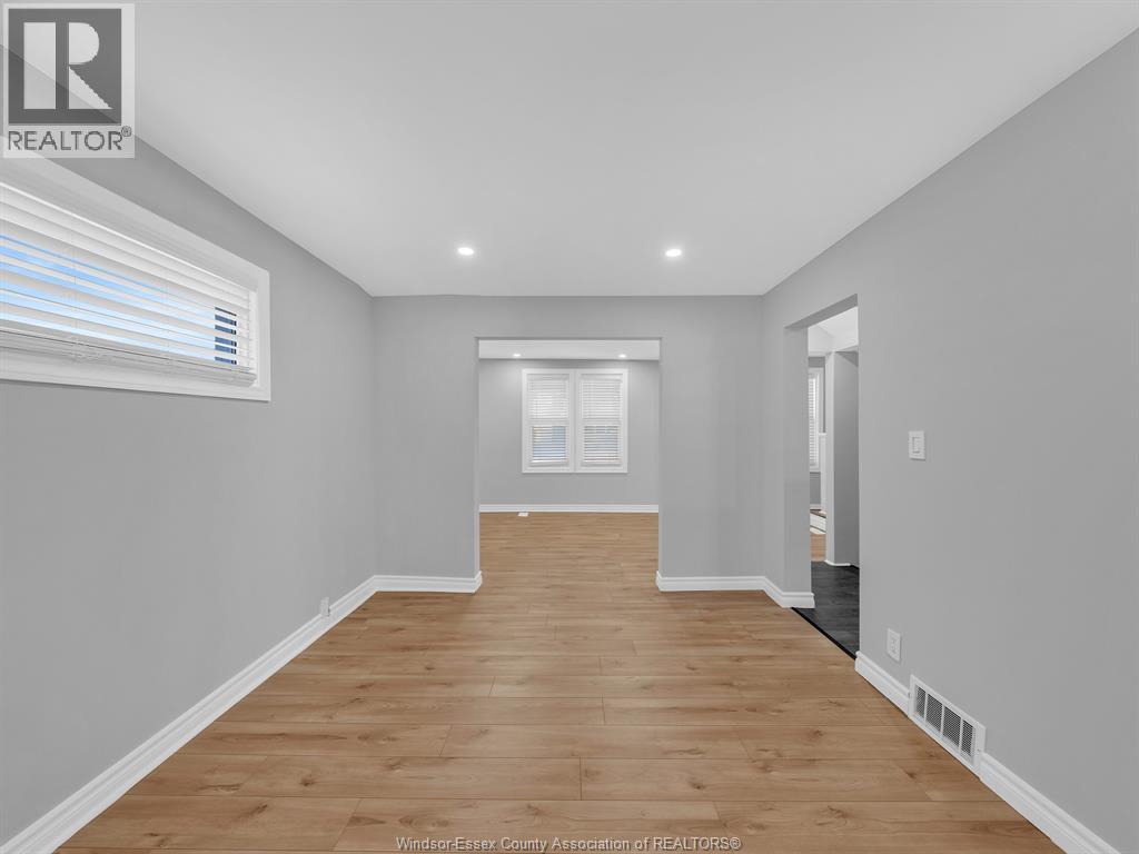 380 Rankin Avenue, Windsor, Ontario  N9B 2R7 - Photo 13 - 25031894